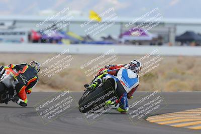 media/Sep-24-2022-CVMA (Sat) [[a45f954247]]/Race 10 Amateur Supersport Middleweight/